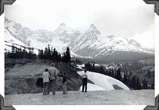 Sunwapta Pass