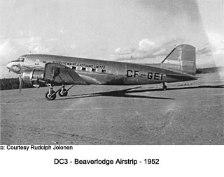 DC3 on airstrip